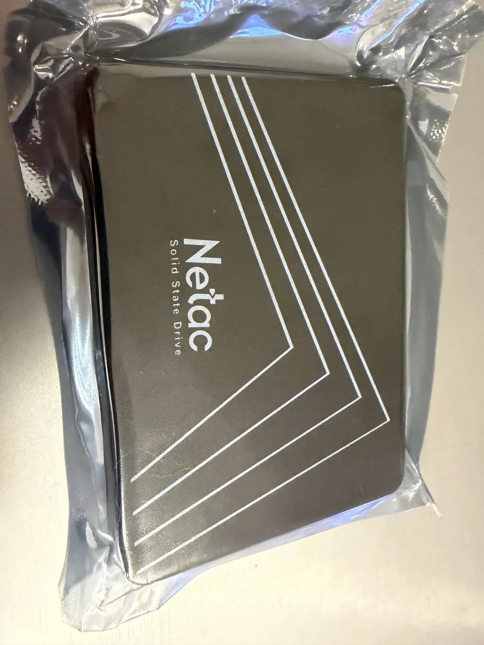 SSD SATA de 2.5 polegadas da marca Netac com 256GB