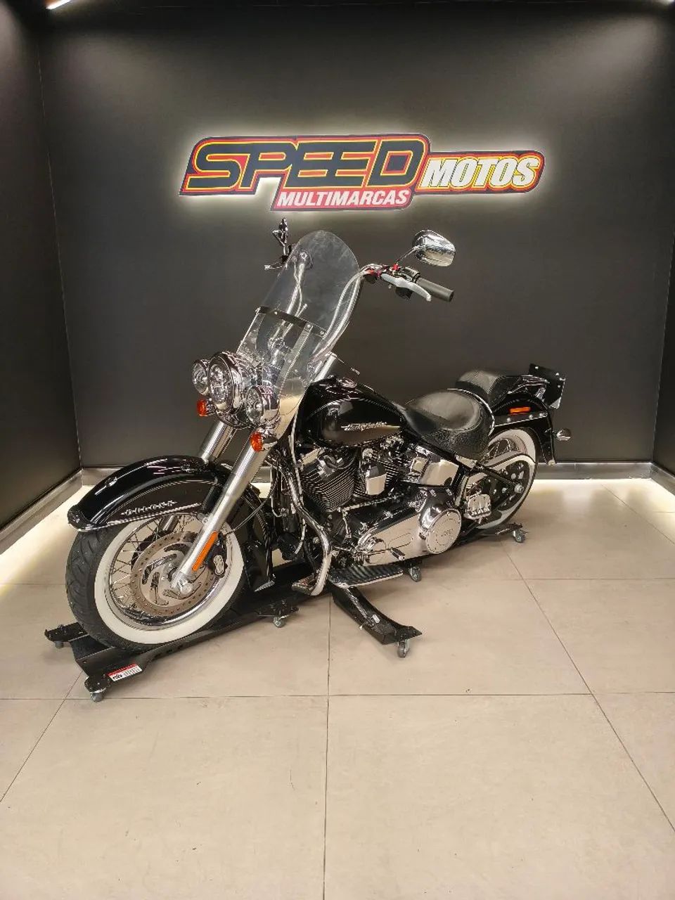 Harvey Davidson softail Deluxe  - Foto 4