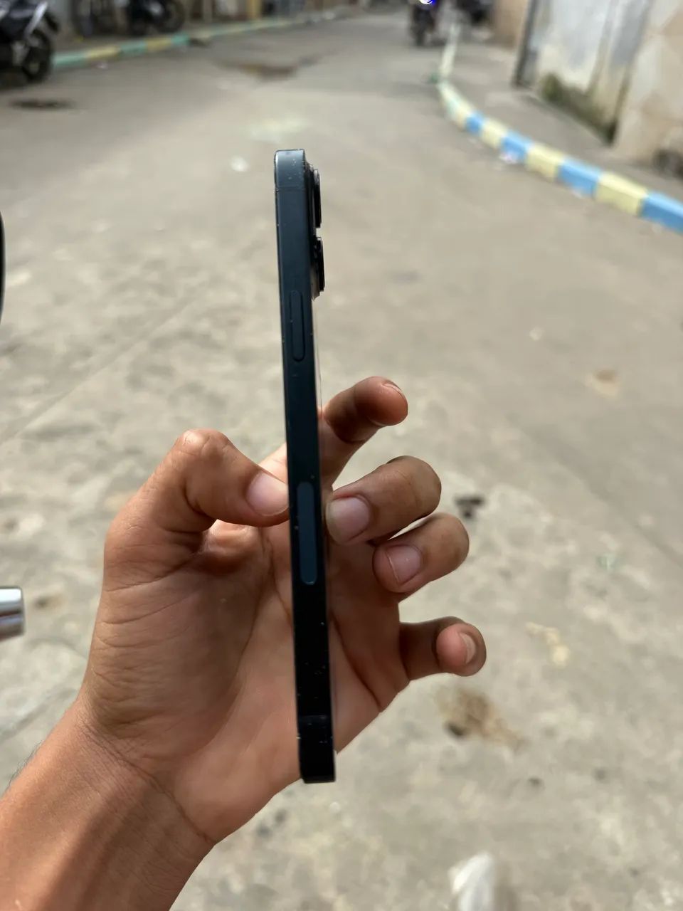 iPhone 14 Plus, 256gb com a tampa trincada  - Foto 5
