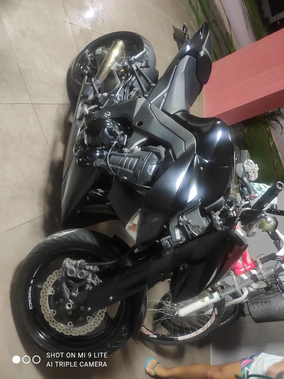 Z1000 