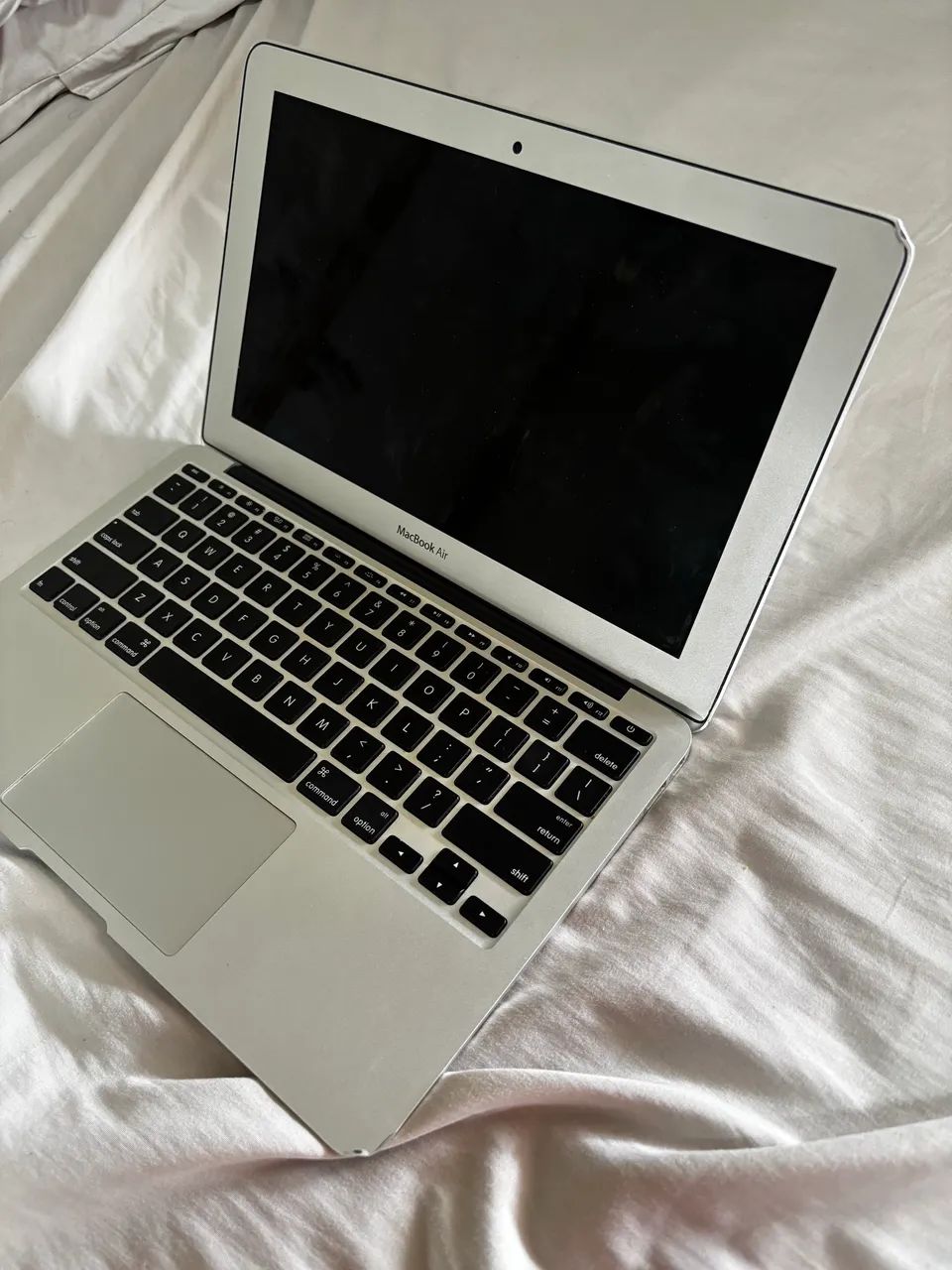 【付属品あり】MacBook Air (11インチ, Early 2014) 新品代用品 MacBook 修理交換用 Air A1465 MD711J/B MD712J/B (11