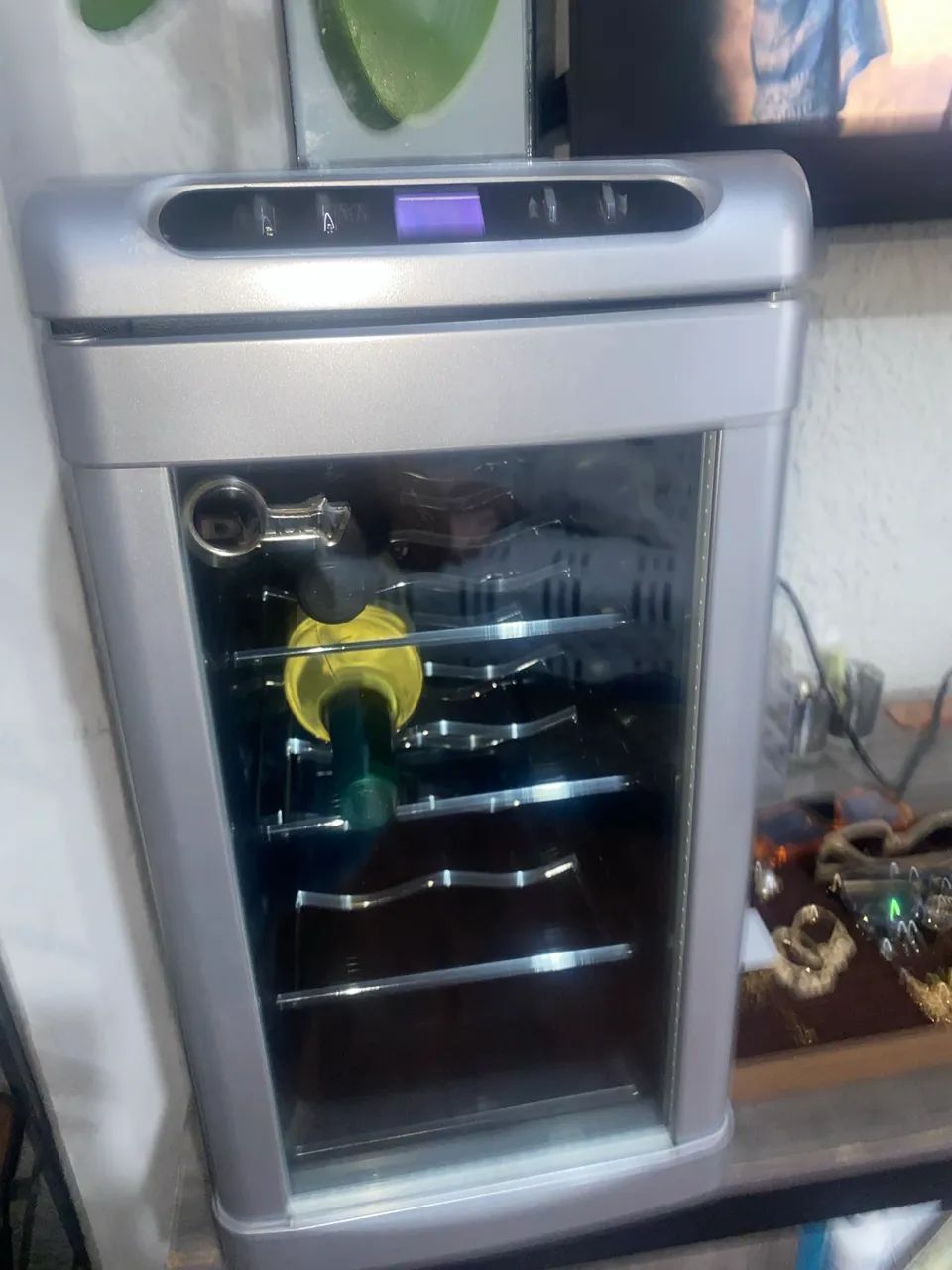 Adega elétrica climatizada  - Foto 3
