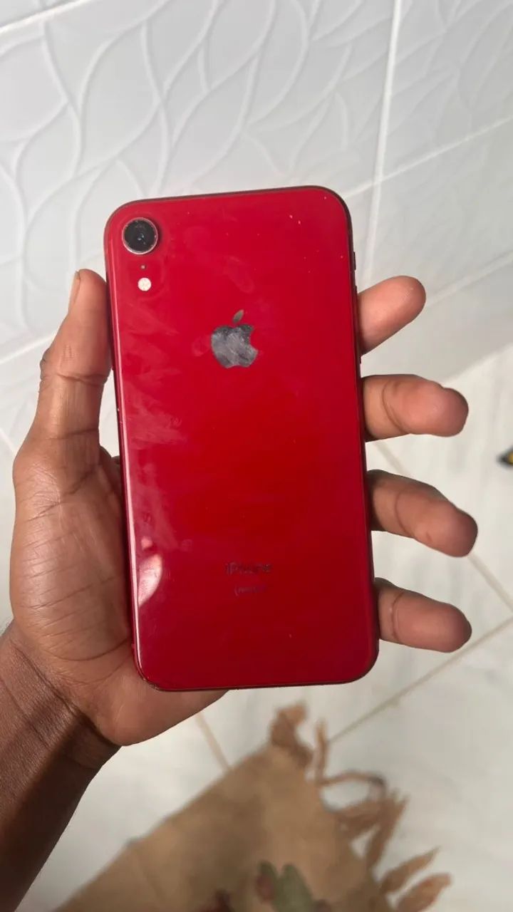 Vendo iPhone XR muito bom de uso  - Foto 2