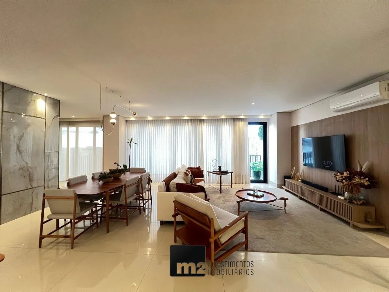 Apartamento no Setor Bueno com 3 quartos - Foto 2