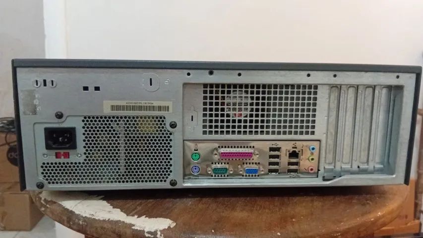 CPU ANTIGO  - IBM ThinkCentre MT-M 8188 Pentium 4 - 760mb RAM - 80 GB HD IDE - WINDOWS XP - Foto 2