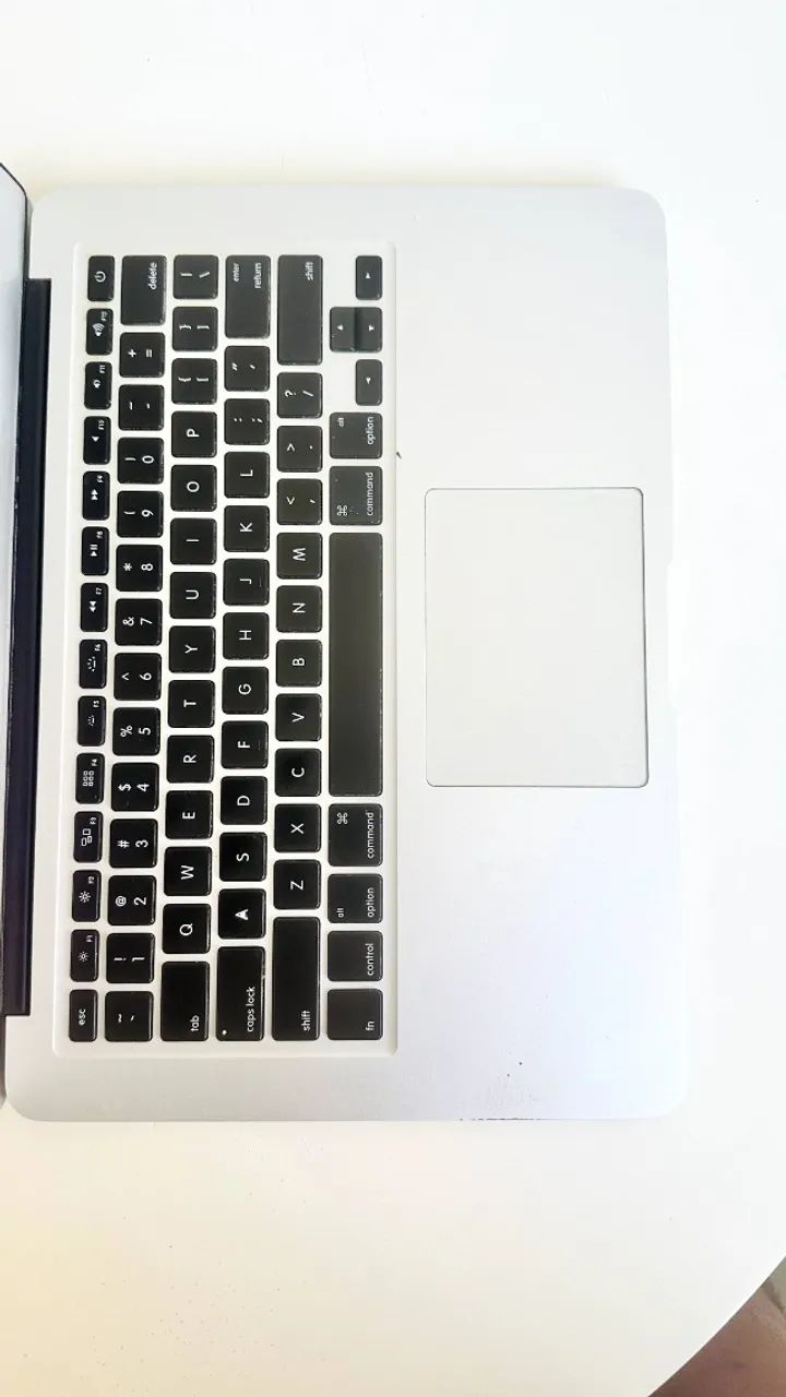 MacBook Air 13? Intel Core i5 1.8GHz (Dual-Core) - Ótimo estado