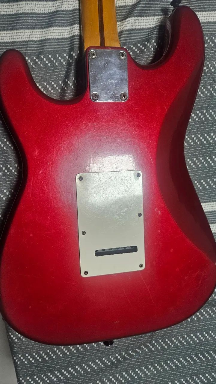 Guitarra Fender Southern Cross 1993 Cherry Red com check list!  - Foto 5