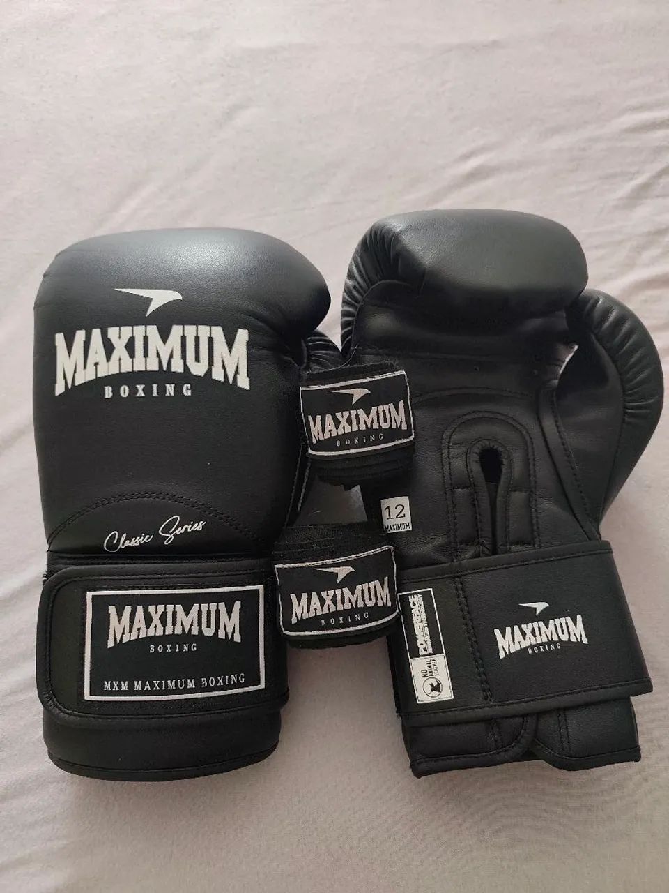 ? KIT COMPLETO DE BOXE - SACO DE PANCADA PUNCH + LUVAS MAXIMUM 12 OZ