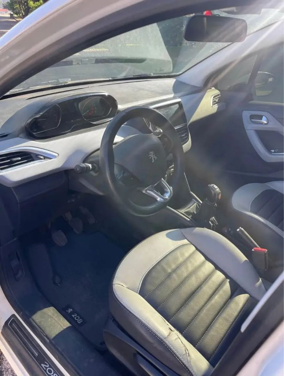 Peugeot 208 Active/active Pack 1.5 Flex 8V 5P 2015 - Foto 5