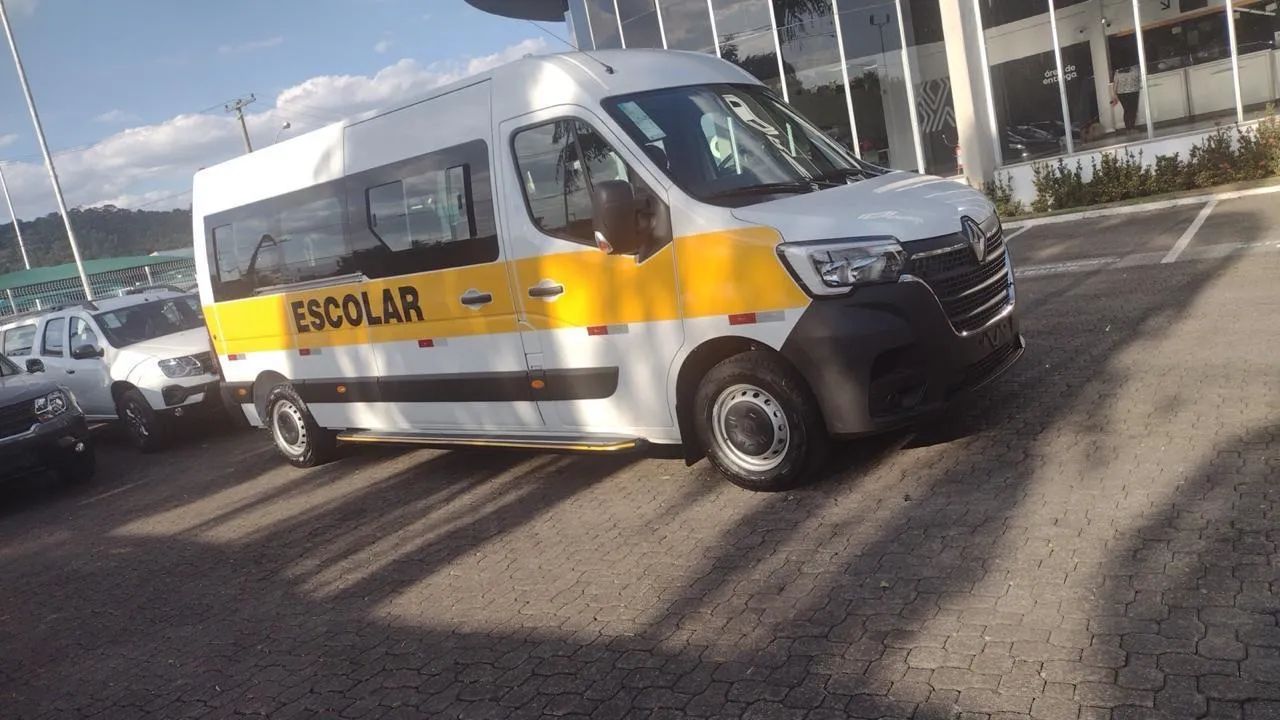 Van nova escolar só pegar e trabalhar  - Foto 2