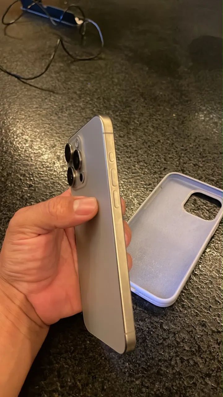 15 pro max  - Foto 2