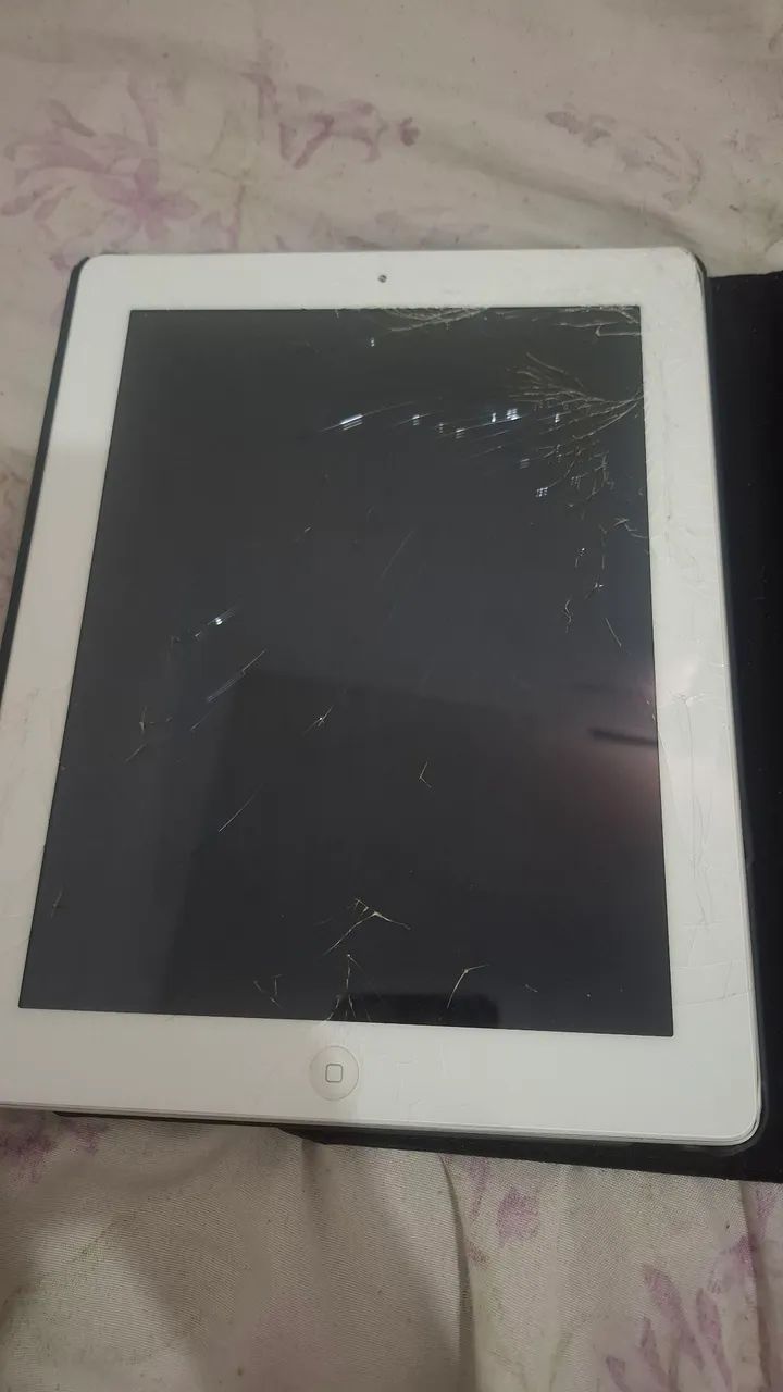 Ipad 2 sem funcionar para reutilizar peça 