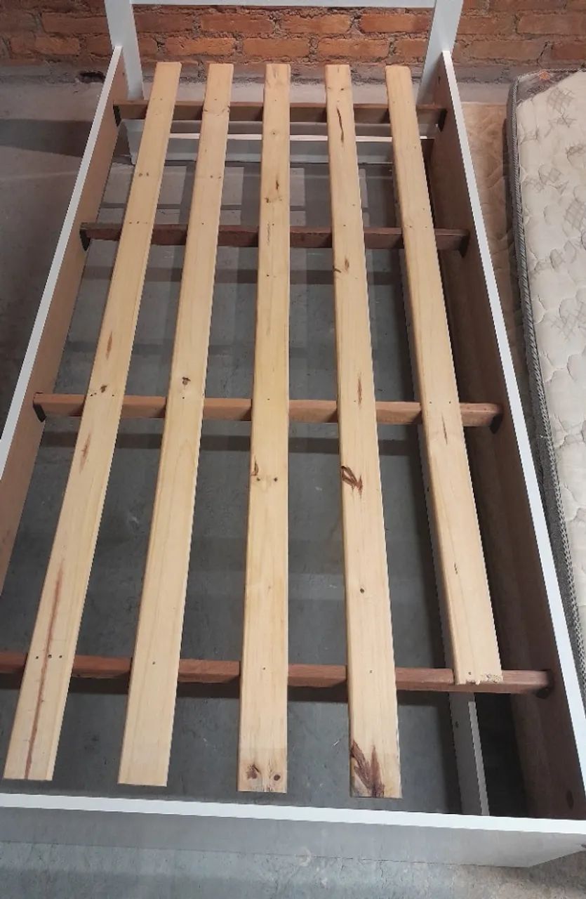 Cama solteiro, com cama auxiliar e colchões  - Foto 4