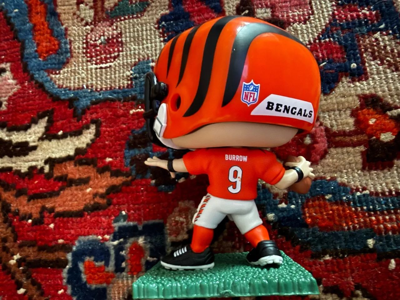 Funko Pop Joe Burrow Cincinnati Bengals NFL - Foto 2