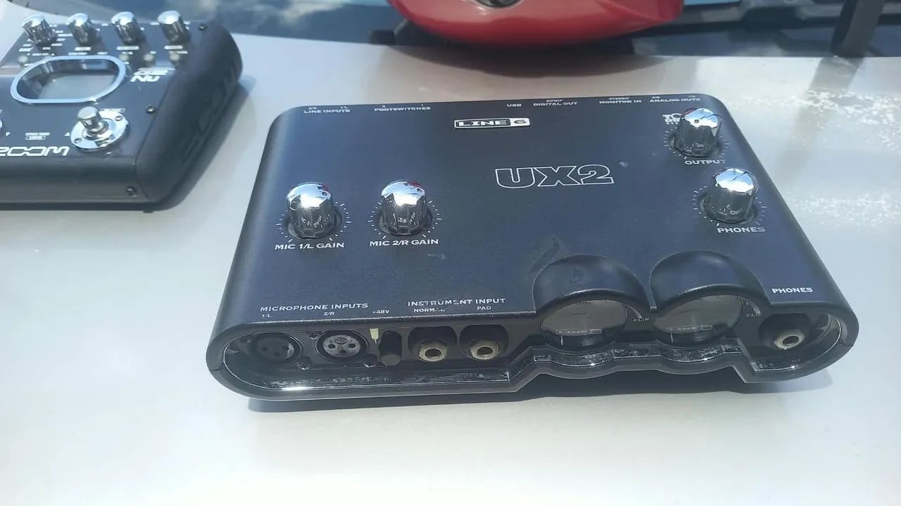 Interface de áudio Line 6 UX2