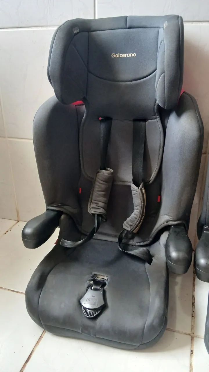  CADEIRA INFANTIL PARA CARRO GALZERANO - R$400,00 CADA - Foto 3