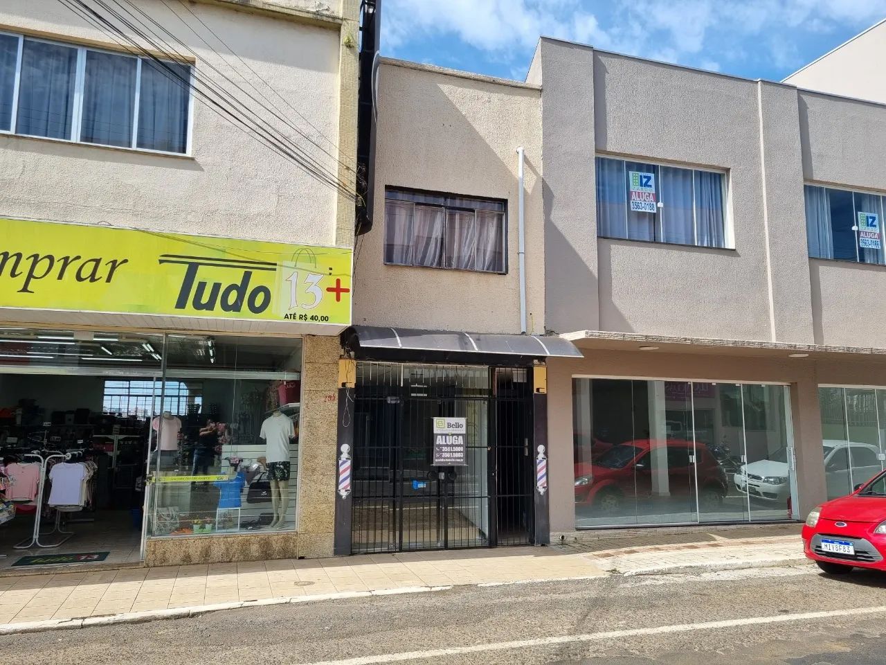 Sala comercial com 81m2 no centro de Caçador - Foto 2