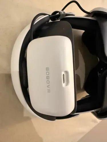 Meta Quest 3 Óculos VR 512GB - Completo Novo + Acessórios (Bobovr