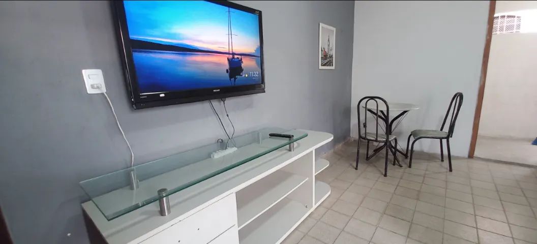 Apartamento com suíte com ar condicionado, sala/quarto e cozinha compacta - Foto 2