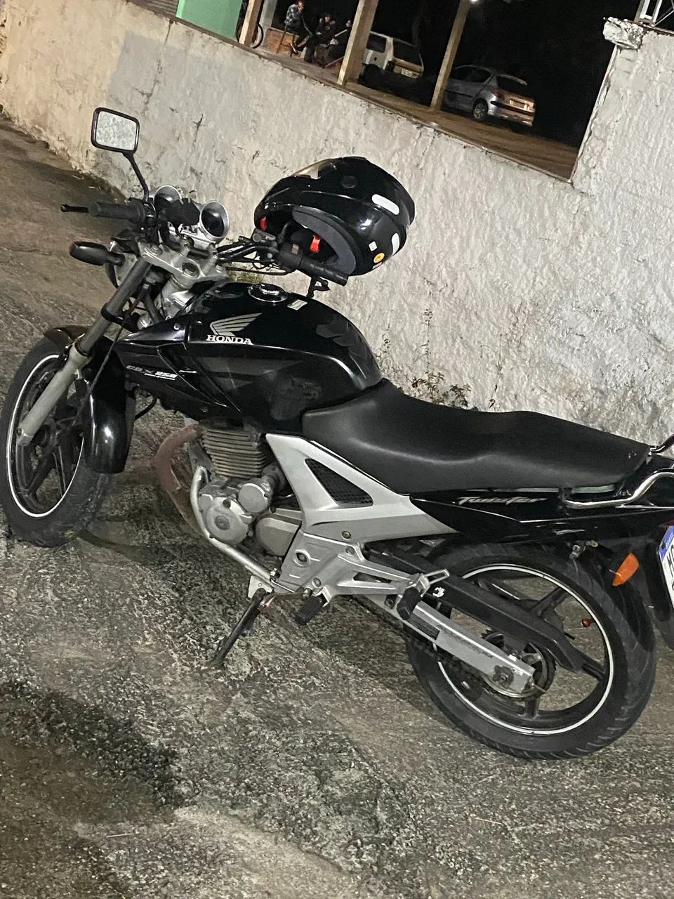 Vendo CBX TWISTER 250 2008