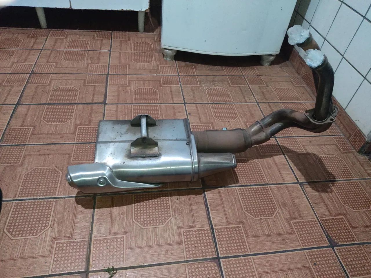 Escapamento moto z650 2018 ? Original - Foto 3
