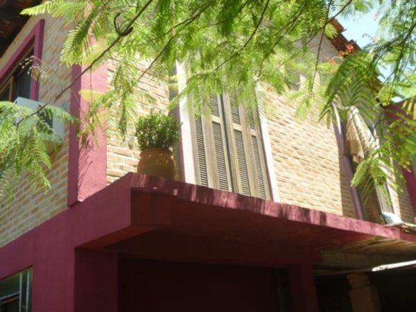 Casa à venda com 3 dormitórios em Tristeza, Porto alegre cod:MI13424