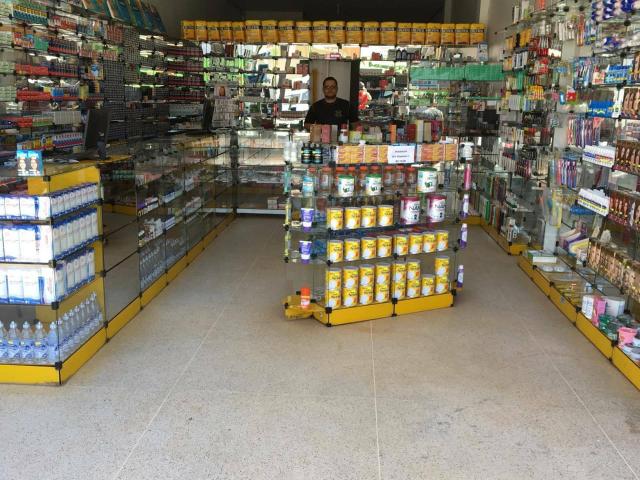 Prateleiras para farmácia