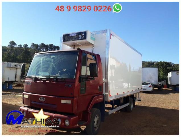 Carroceria refrigerada gancheira caminhão 3/4 Mathias Implementos - Foto 2