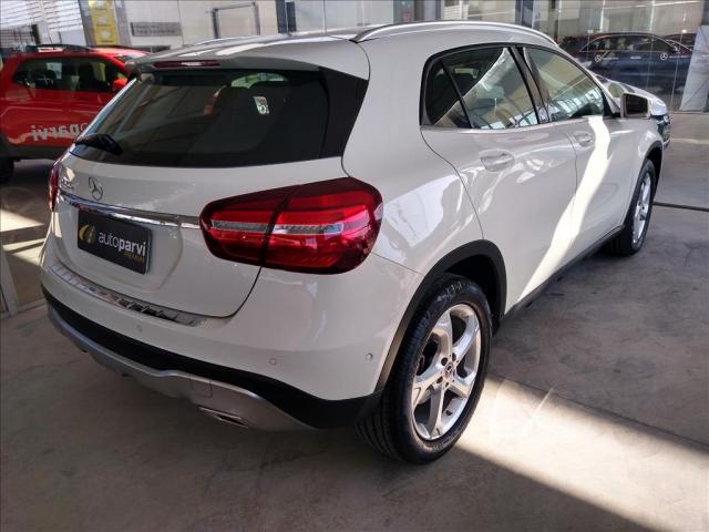 MERCEDES-BENZ GLA 200 1.6 CGI FLEX ADVANCE 7G-DCT - Foto 4