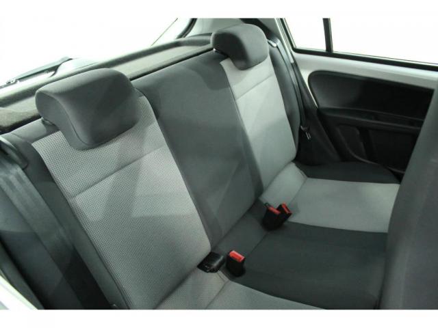 Volkswagen Up TAKE 1.0 COMP - Foto 8