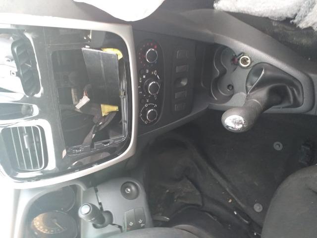 Sucata Renault Sandero Dynamique 1.0 16v 2015 - Foto 12