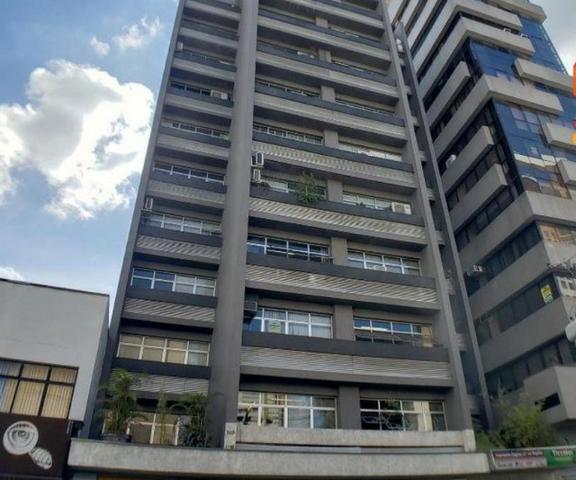 Conjunto Comercial / Sala excelente localização - Centro de curitiba - 44 m² - Completo