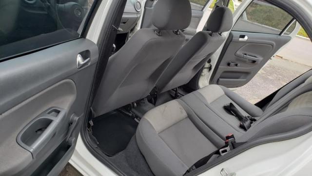 VOLKSWAGEN VOYAGE TRENDLINE 1.0 TOTAL FLEX 4P - Foto 6