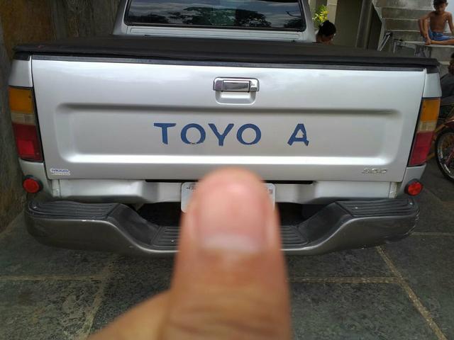 Vendo uma ano 2003 hilux 3.0-TD diesel - Foto 10