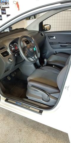 Fox 1.0 Bluemotion ano e modelo 2014/2014 único dono - Foto 8