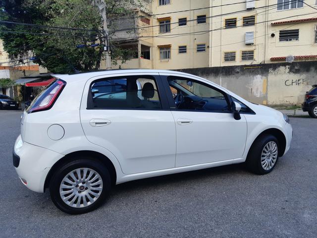 Punto 2014 flex 1.4 atractive novo - Foto 6