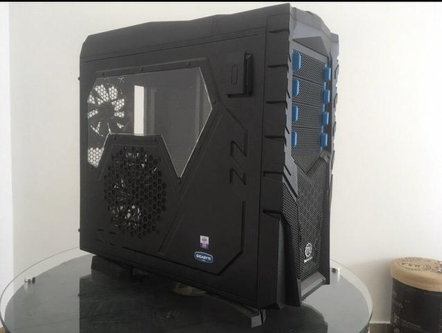 Gabinete Gamer Thermaltake