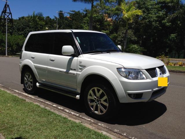 Mitsubishi Pajero TR4 13/13 Aut Bco 4x4 Completo - Foto 7