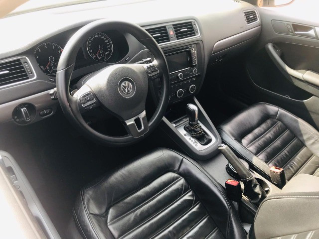 Volkswagen Jetta Tsi 2.0 Highline 211CV Tiptronic - Foto 3