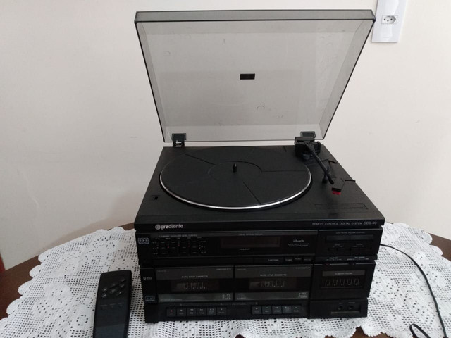 Toca discos Gradiente