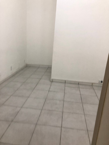 Casa no centro para fins comerciais, esquina !!!! - Foto 15