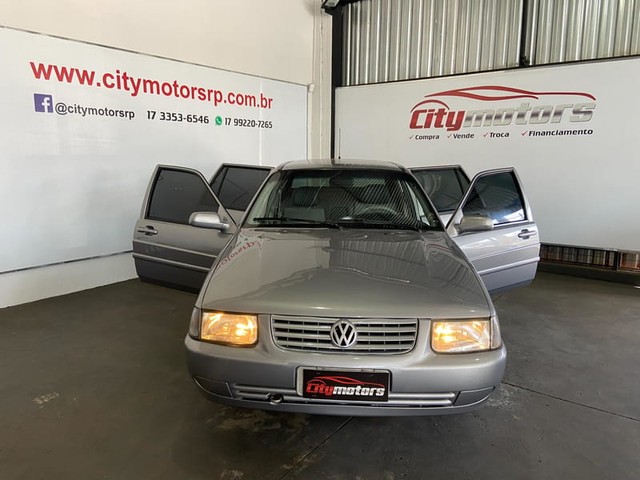 VOLKSWAGEN SANTANA 1.8