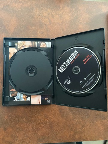 Dvd - Greys Anatomy - Original - Primeira Temporada - Foto 3