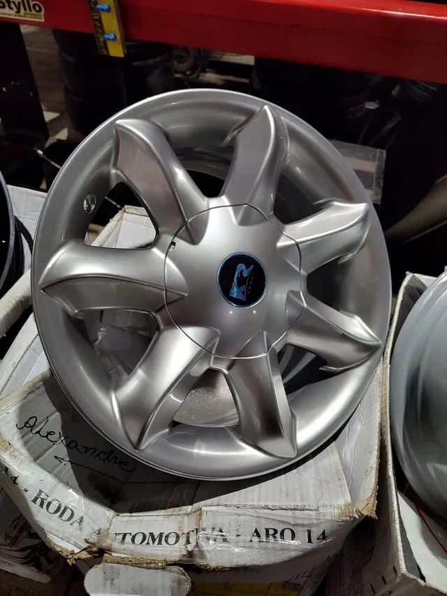 Aro 14 novas em 10 x sem juros furacão universal 4x100 e 4x108modelo Santorini - Foto 3