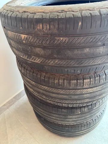 Pneus MICHELIN 265 / 60 R18  - Foto 2