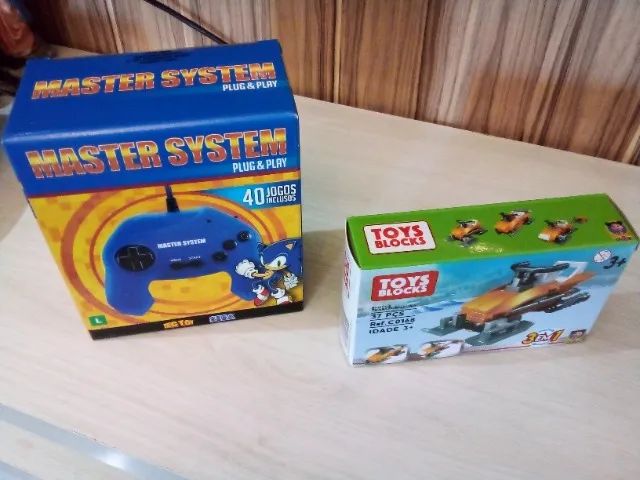 Master System Plug & Play com 40 jogos na Memória