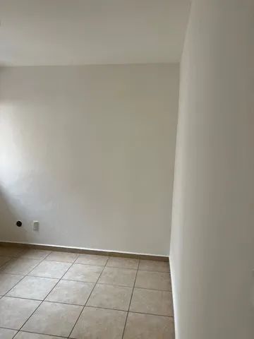 Apartamento quarto e sala a cinco minutos do centro. - Foto 2