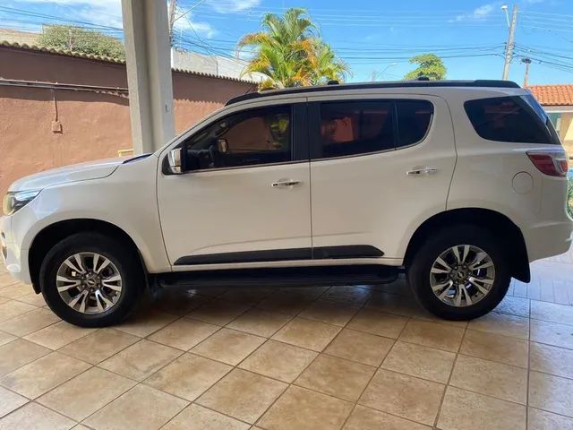 Chevrolet Trailblazer LTZ 2015 - Diesel - 7 Lugares - O SUV Com o Melhor  Custo Benefício do Brasil 