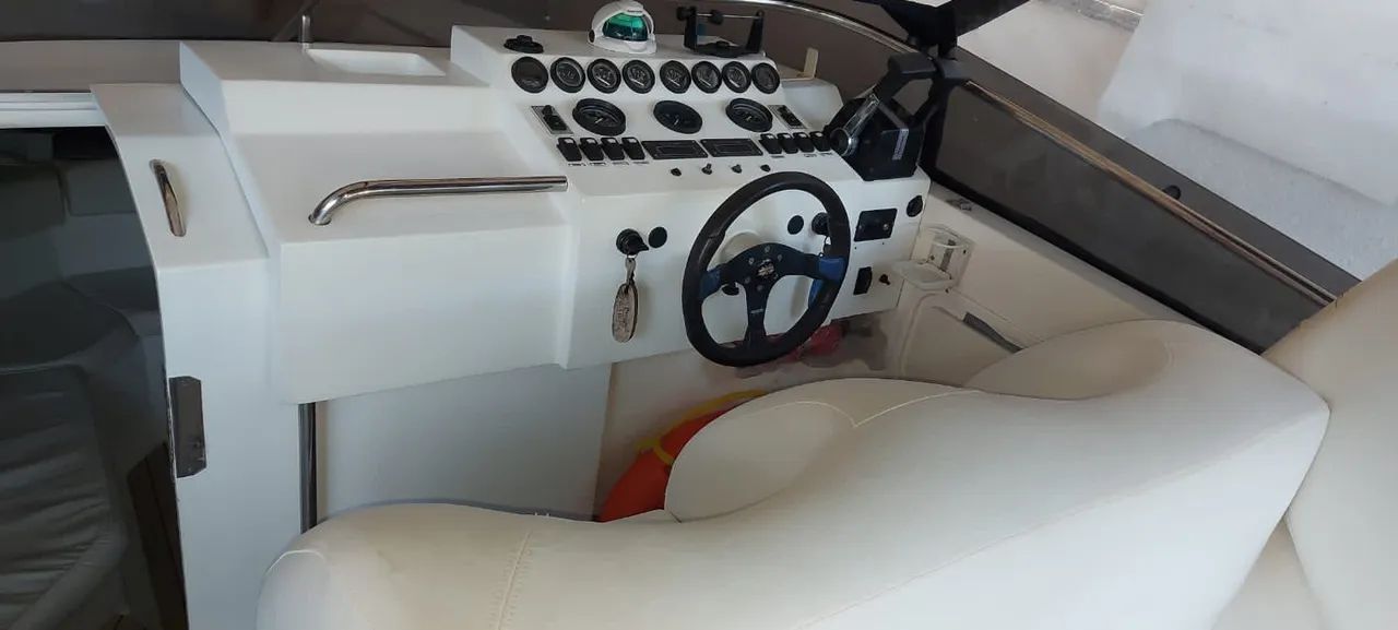 Lancha Cigarette 36 Intermarine - Foto 4