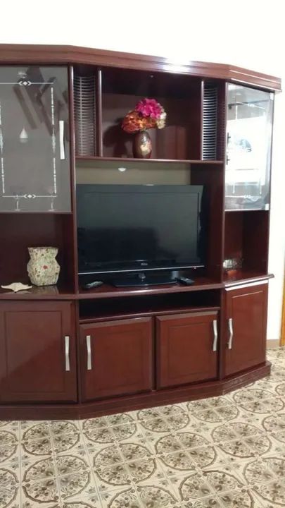 Apartamento 80 metros da praia. Garagem garantida e elevador.  Arejado. - Foto 2